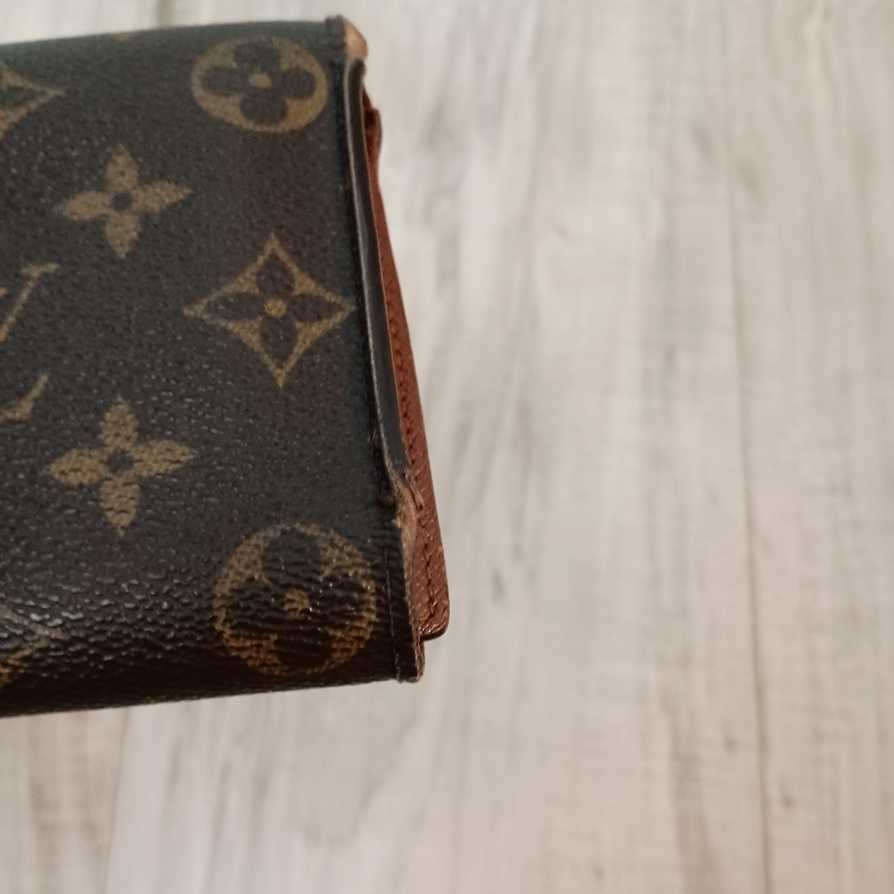 Authentic Louis Vuitton Monogram Porte Tresor International Trifold Long Wallet - Picture 3 of 16